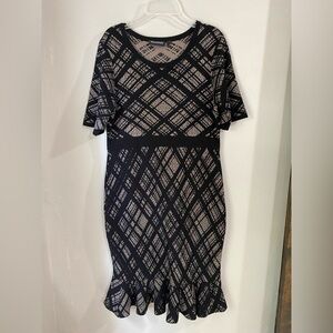 NINA LEONARD Women’s Black Beige Knit Sweater Dress Size M